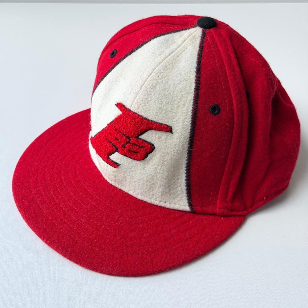 Vintage‎ Reebok Allen Iverson I3 Hat Size 7 1/8 Red White Y2K Wool Blend Fitted